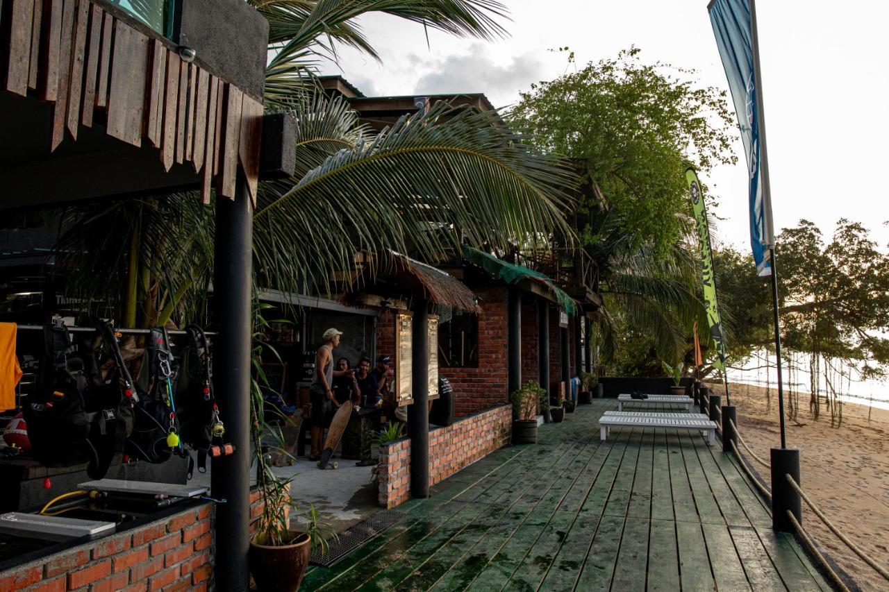 Tioman Cabana Bed & Breakfast Kampong Ayer Batang Exterior photo